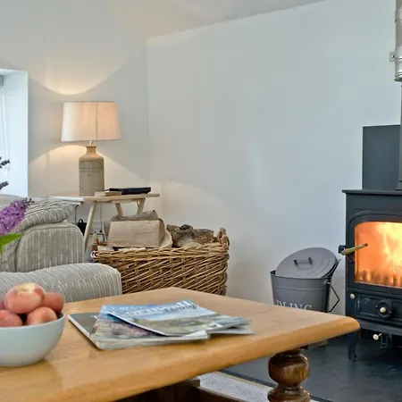 Ferienhaus The Mews, Tresean New Quay